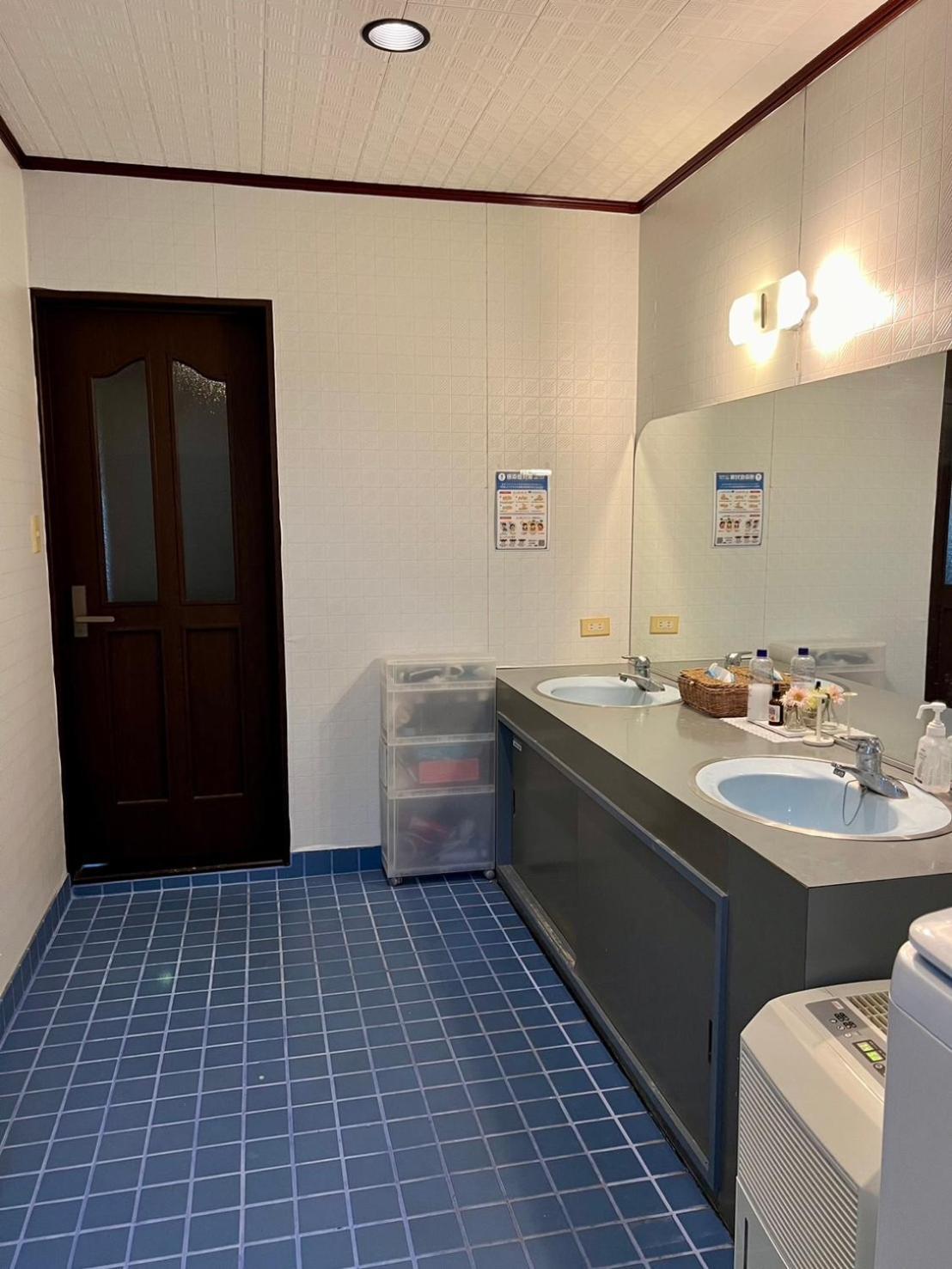 Hotel 百合ヶ浜ビーチハウス à Furusato Extérieur photo